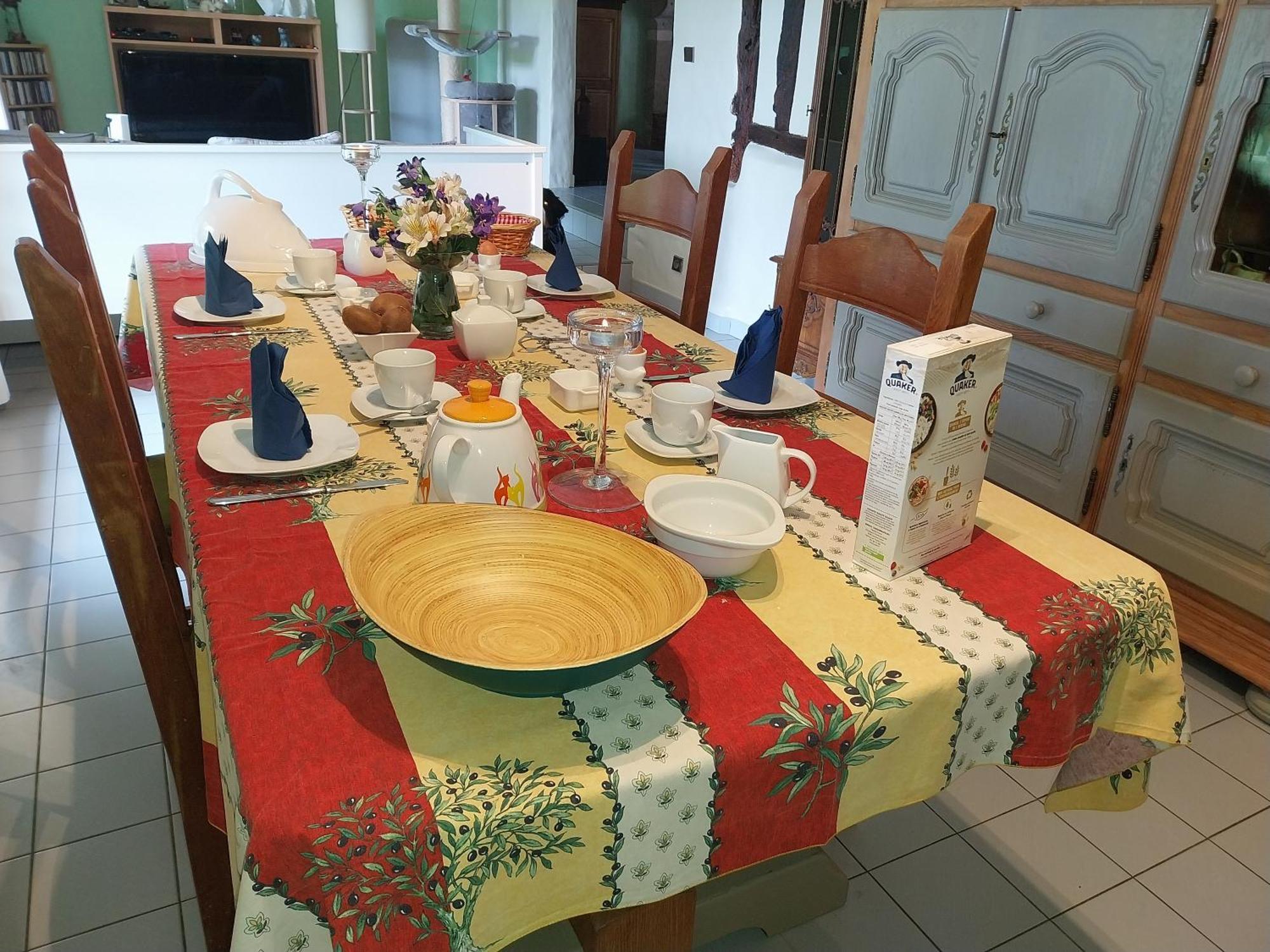Bed and Breakfast Les Bernus Monfaucon  Экстерьер фото