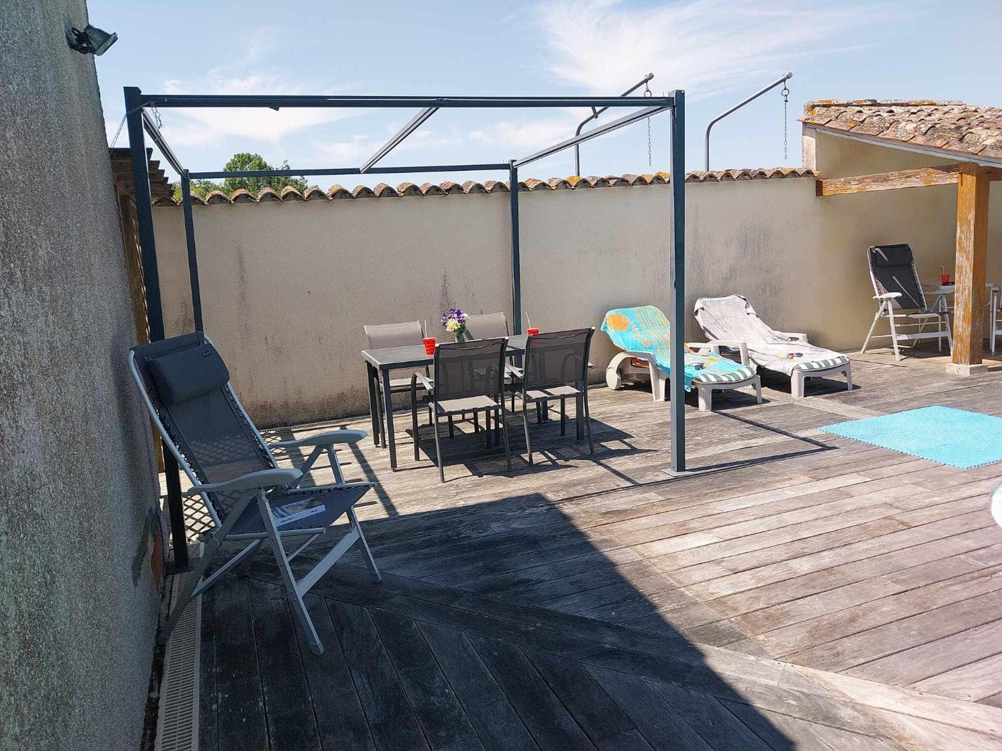 Bed and Breakfast Les Bernus Monfaucon  Экстерьер фото